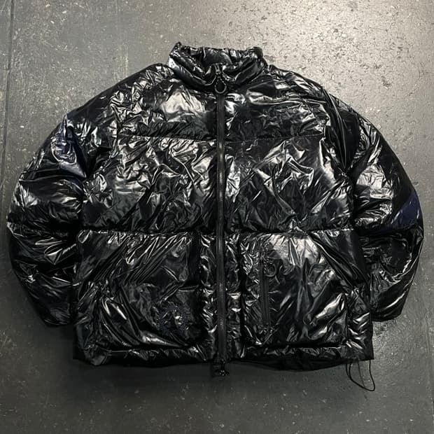 마뗑킴 글로시 유광패딩 