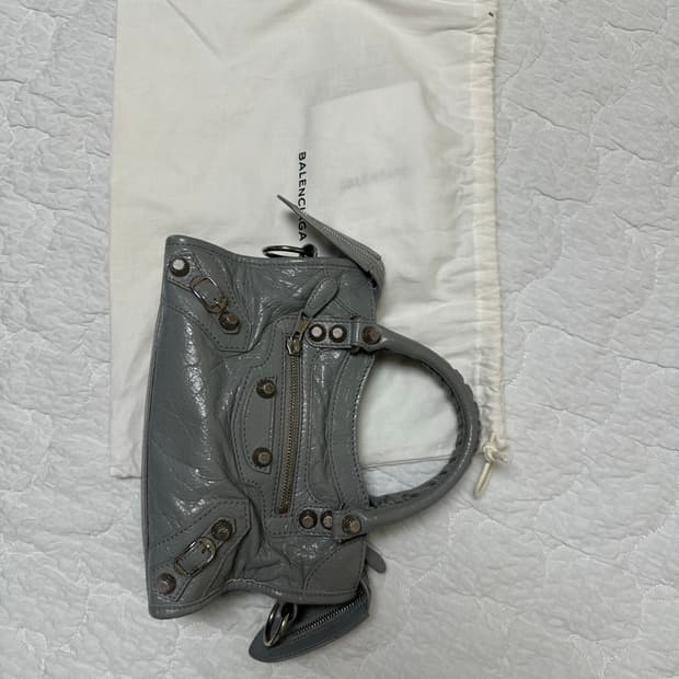 발렌시아가 모터백 그레이 은장