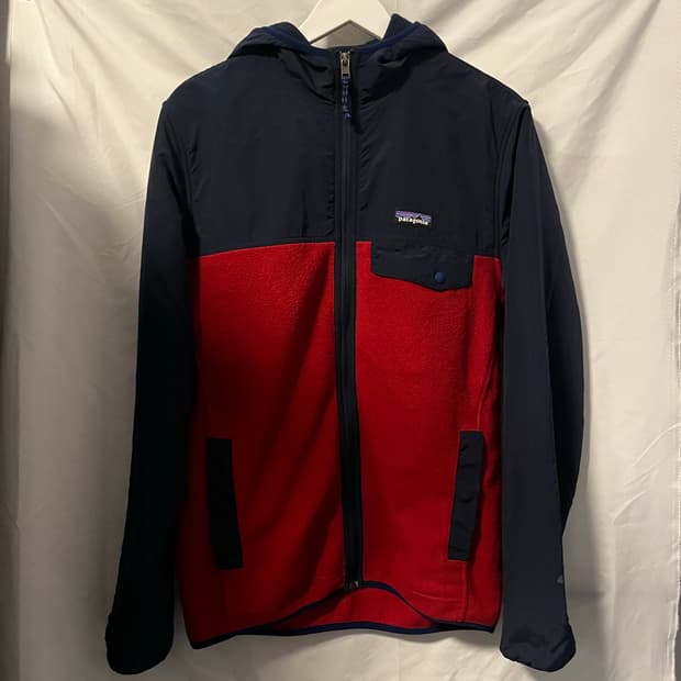 파타고니아 신칠라 후드집업