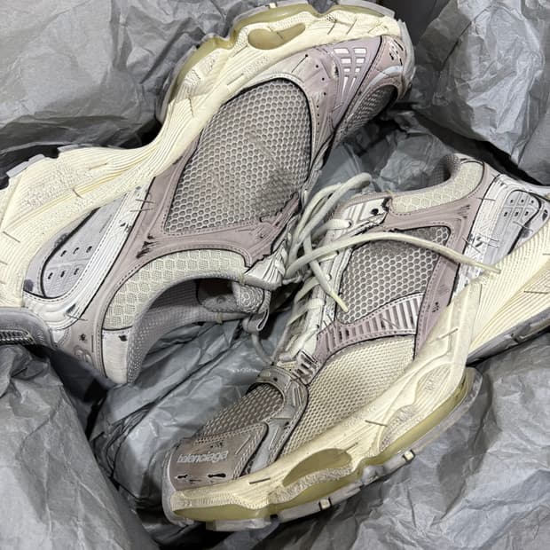 [43] 발렌시아가 스테이플러 베이지