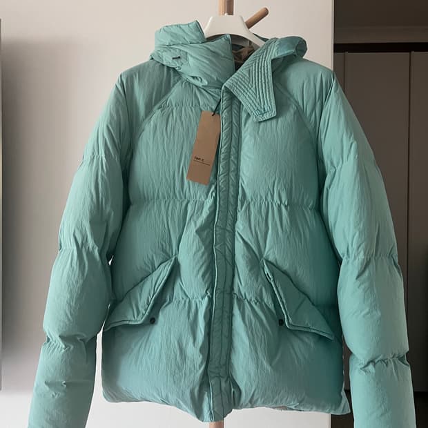 텐씨 아틱 패딩 새상품