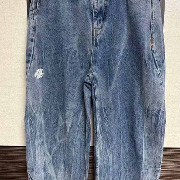 아더에러 22SS 커브드 데님 연청 A3