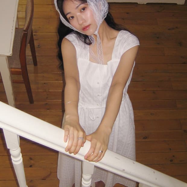 논로컬 레이스 슬리브리스 원피스