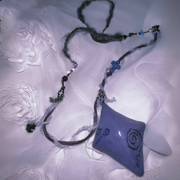 Aisu Vanilla Dark ver. Necklace