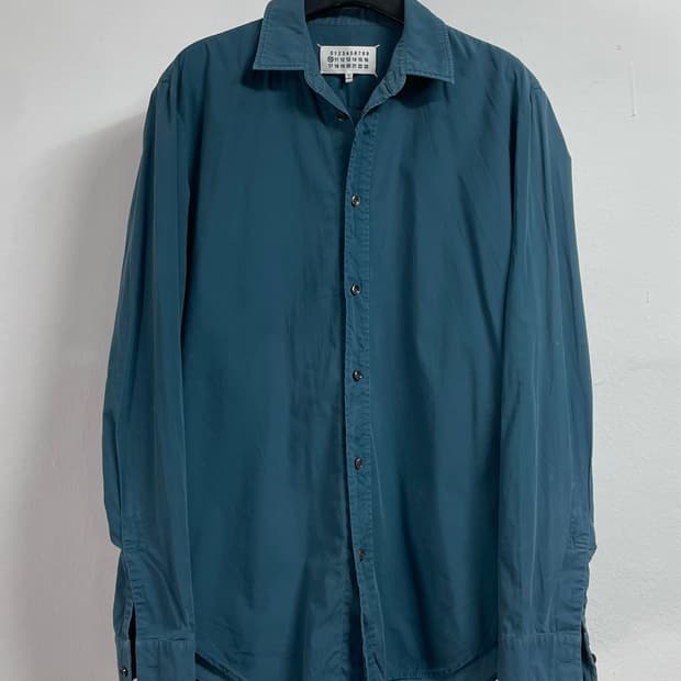 마르지엘라 스티치 새틴 셔츠 (on.411)  