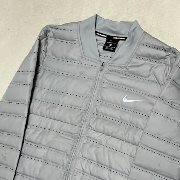 M 나이키 여성용 에어로로프트 러닝 자켓