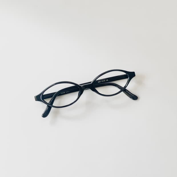 [픽키-616] 블랙 캣아이 뿔테 안경 데드스탁 빈티지 슬림