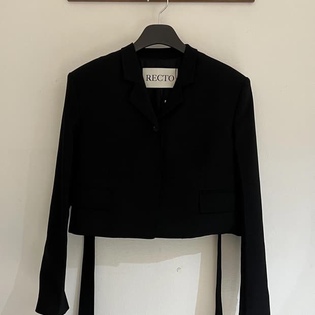 렉토 크롭 자켓