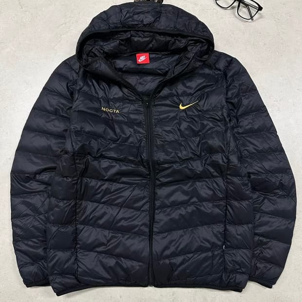 나이키 녹타 경량패딩