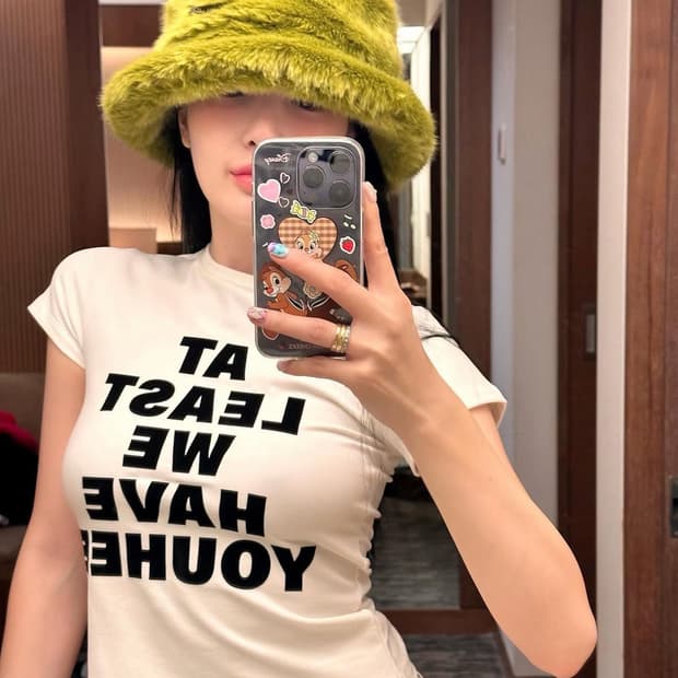 유희 LETTERING T-SHIRT WHITE