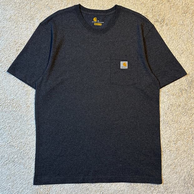 칼하트 CARHARTT 오리지널핏 포켓 반팔 티셔츠 차콜
