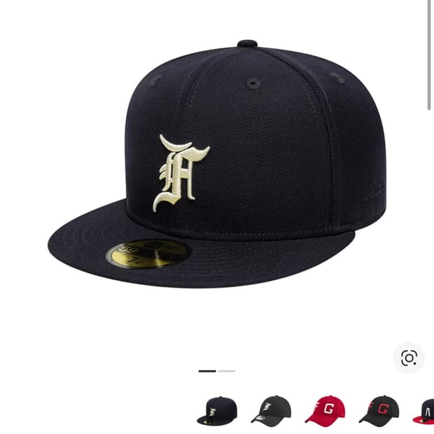 뉴에라 x 피어 오브 갓 59FIFTY 뉴욕 양키스 피티드 캡 네이비