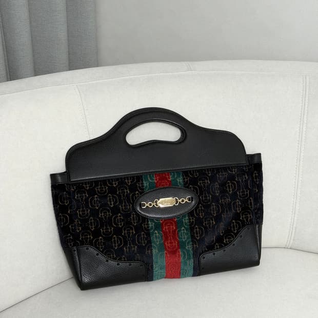 구찌 GG 벨벳 웹 스트라이프 토트백