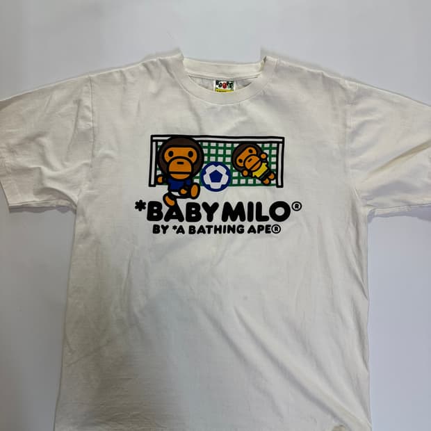 베이프 반팔(L사이즈)