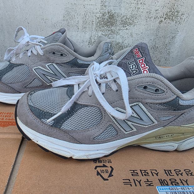 뉴발란스 990v3 그레이 240 / USA 러닝화