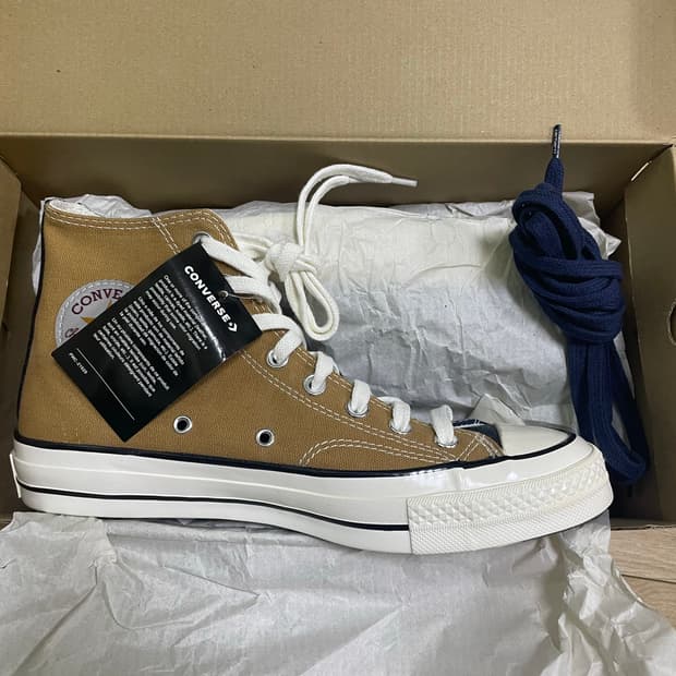 컨버스 칼하트 척70 하이 리뉴 260