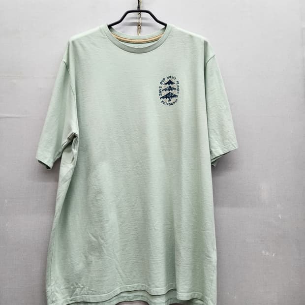 파타고니아 백 빅로고 반팔티 L(L~XL)