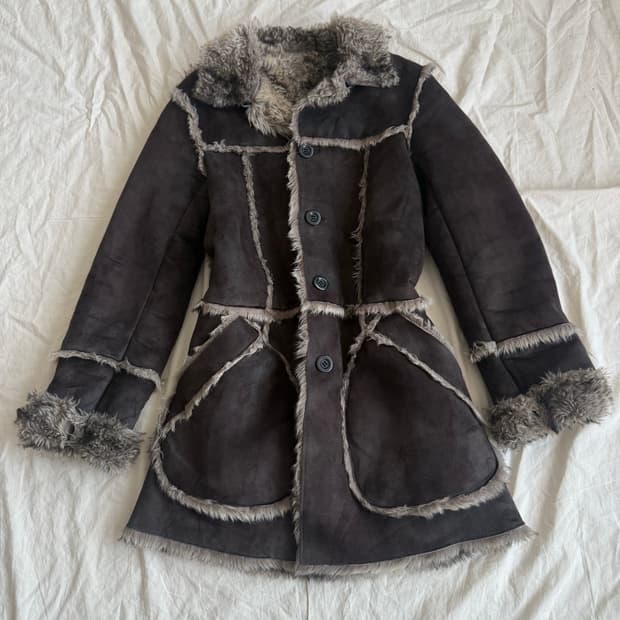 모카 와투케 그런지 페어리 롱 무스탕