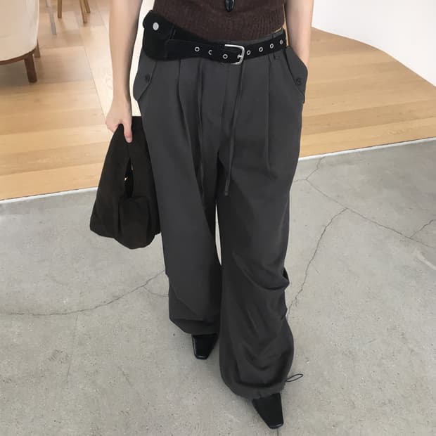 미엔느 mienne 포키 스웨이드 벨트백