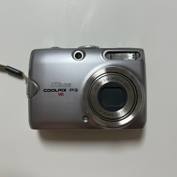 니콘 쿨픽스 P3(P4)