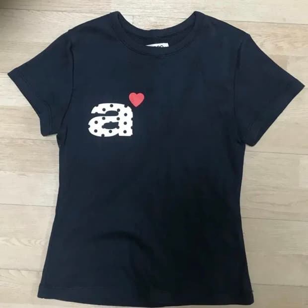 aeae 도트 스몰 레터 티 네이비