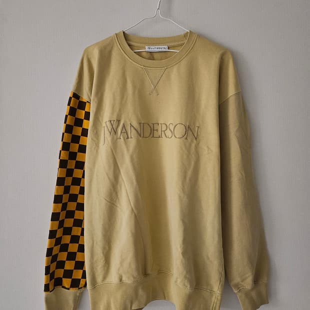 JW 앤더슨 J.W.Anderson 스웻셔츠
