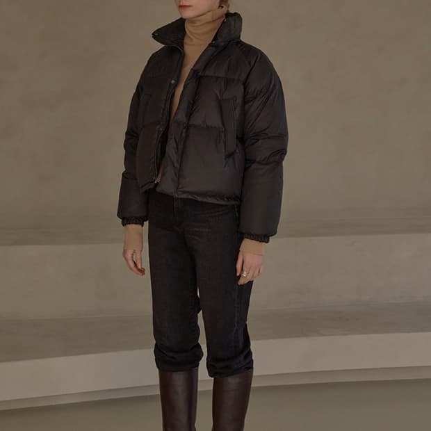 시야쥬 덕다운 크롭 패딩