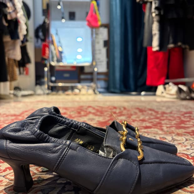 안디아타 가죽 펌프스