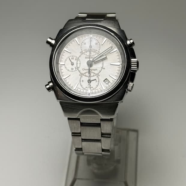 SEIKO quartz chronograph