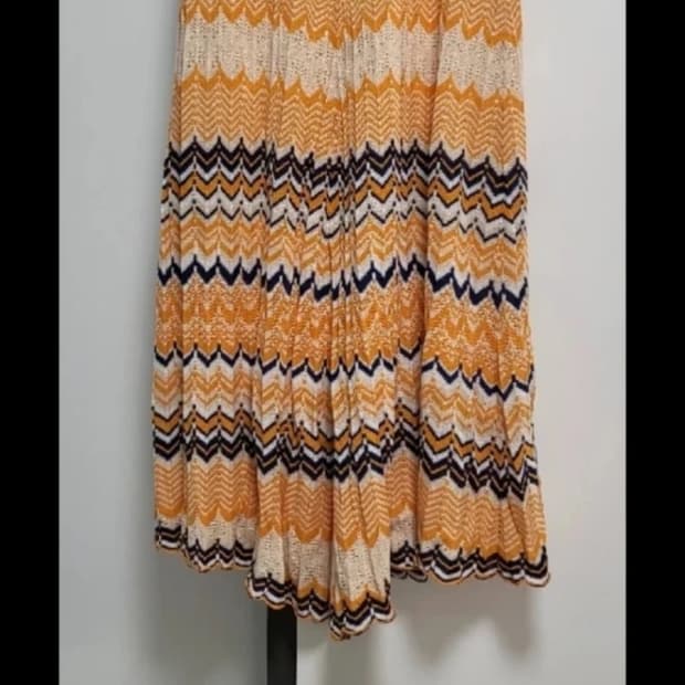 쥬시쥬디 밴딩 롱니트 스커트