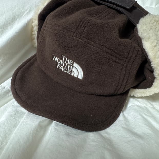 노스페이스 이어머프 EX 코코아 브라운