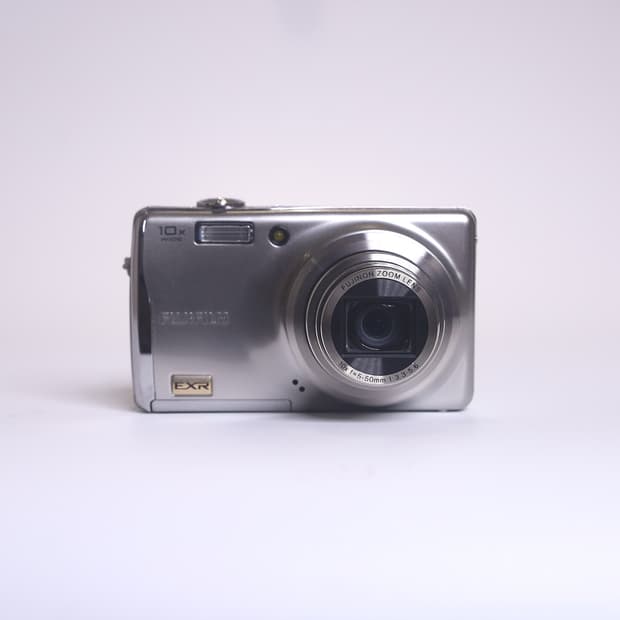 후지필름 파인픽스 F70 EXR 실버 박스셋 (이체 거래 할인)