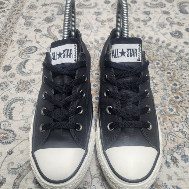 컨버스 척 테일러 로우 스니커즈 230mm