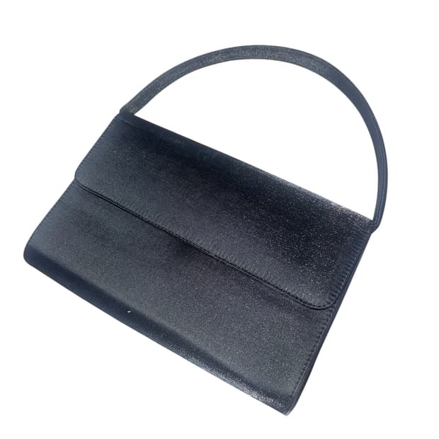 black flat handbag