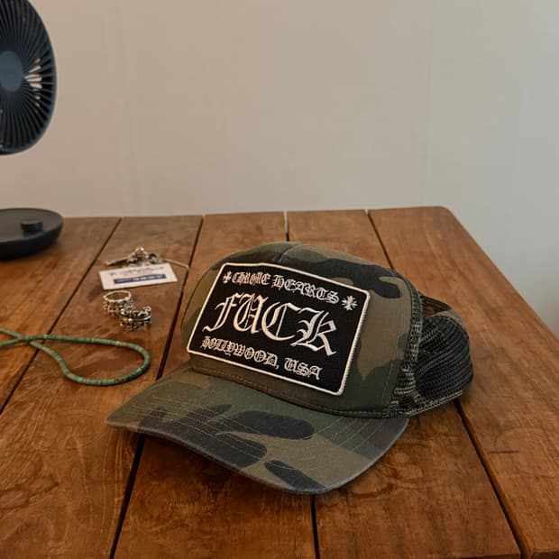크롬하츠 풀 카모 트러커 fuck