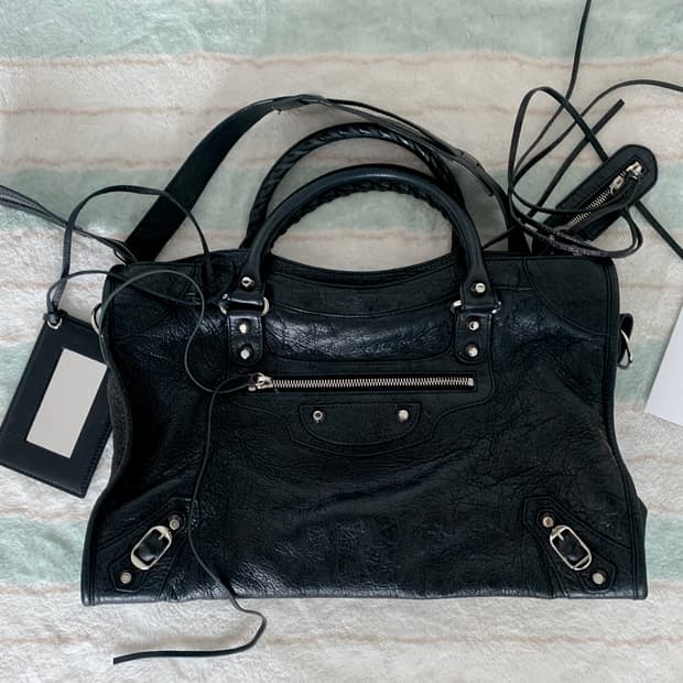 발렌시아가 미듐 모터백 블랙 시티백 은장 미디움 가방