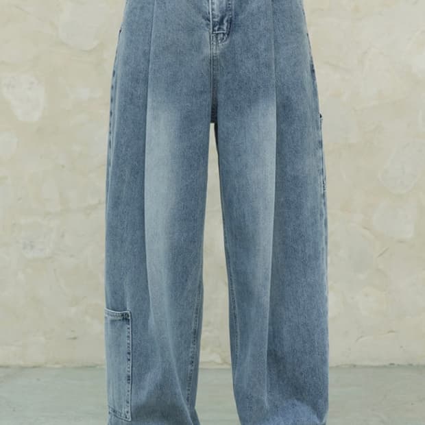 원턱 와이드 카펜터 데님 팬츠 [블리치드 블루]