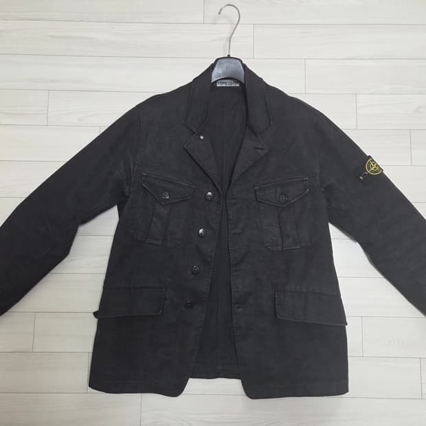 스톤아일랜드 자켓 L사이즈 판매.