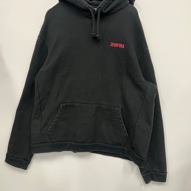 ZEMFIRA 블랙 후드티
