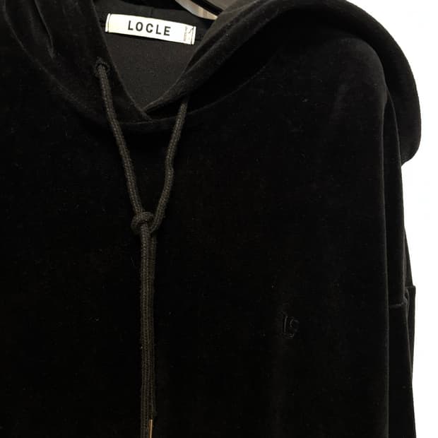 로클 Locle 벨루어 후드티 low classic