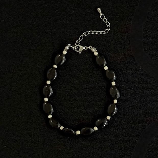 Pure Onyx Bracelet