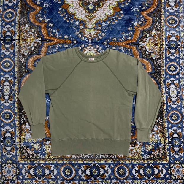 챔피온 재팬 로체스터 올리브 스웻셔츠