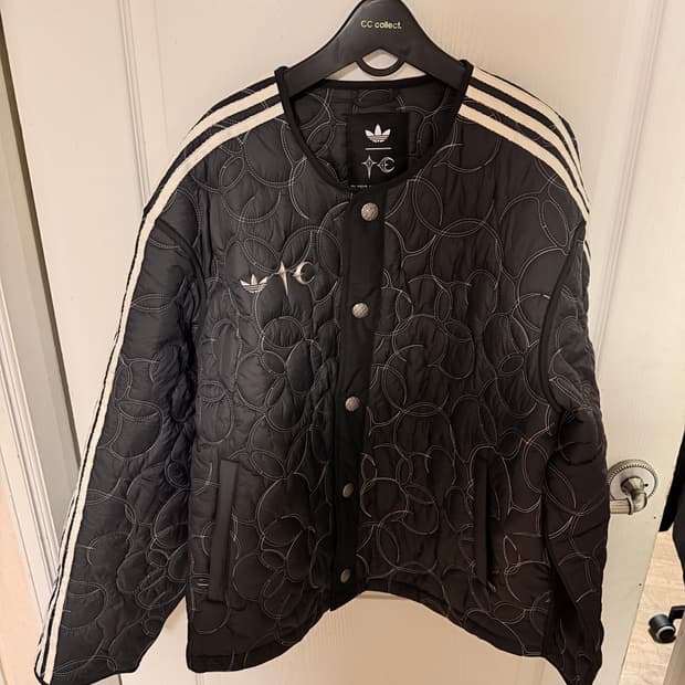 [XL] 아디다스 x 떠그 클럽 패디드 자켓 블랙 실버 메탈릭