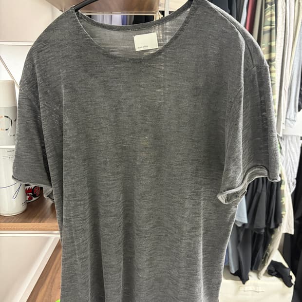 모노프리베 차콜 1사이즈 새제품 팝니다