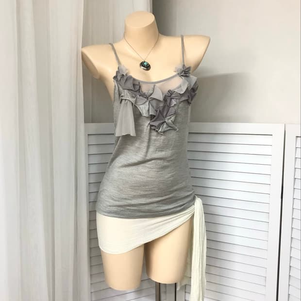 gray sheer ruffle floral top