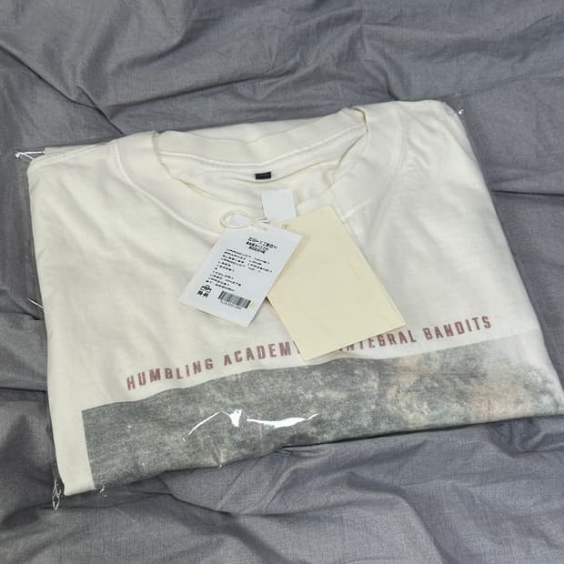 3) 폴리테루 프렌즈 롱슬리브