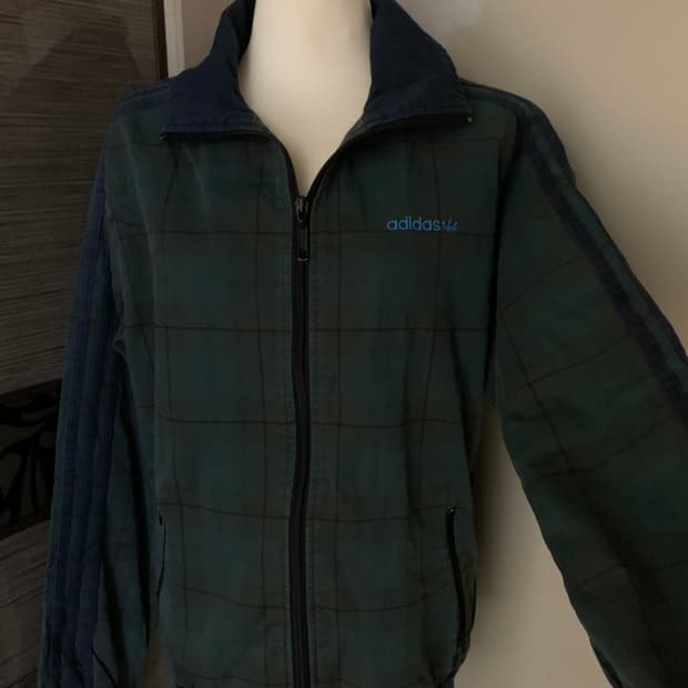 아디다스 체크 져지