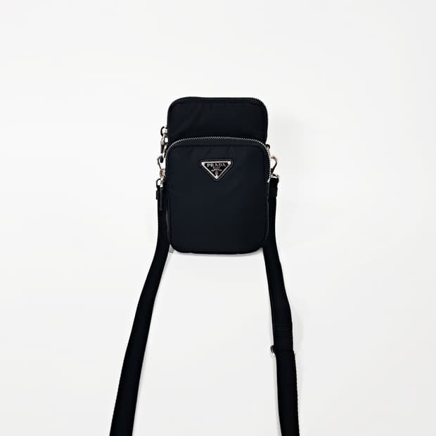 프라다 나일론 미니 폰홀더백 크로스백 2ZT024