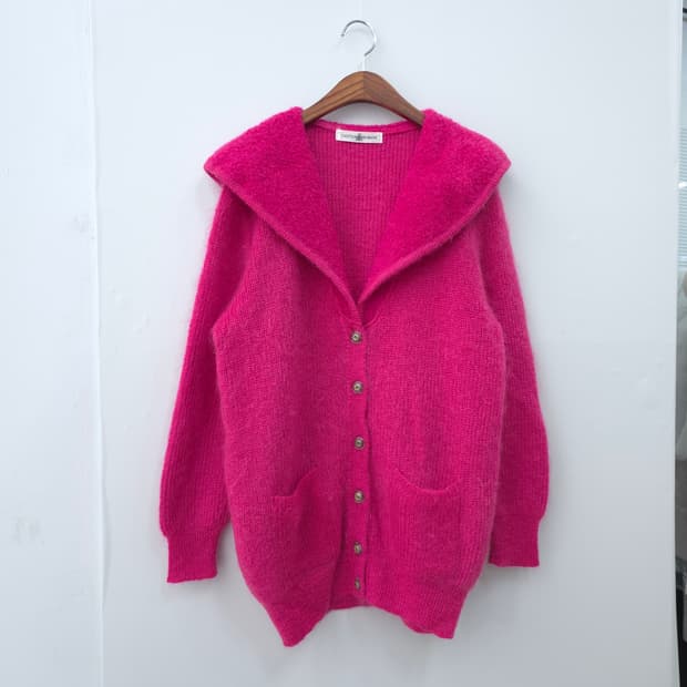 CASTEL ROMANI 핫핑크 키드모헤어 세일러카라 니트가디건
