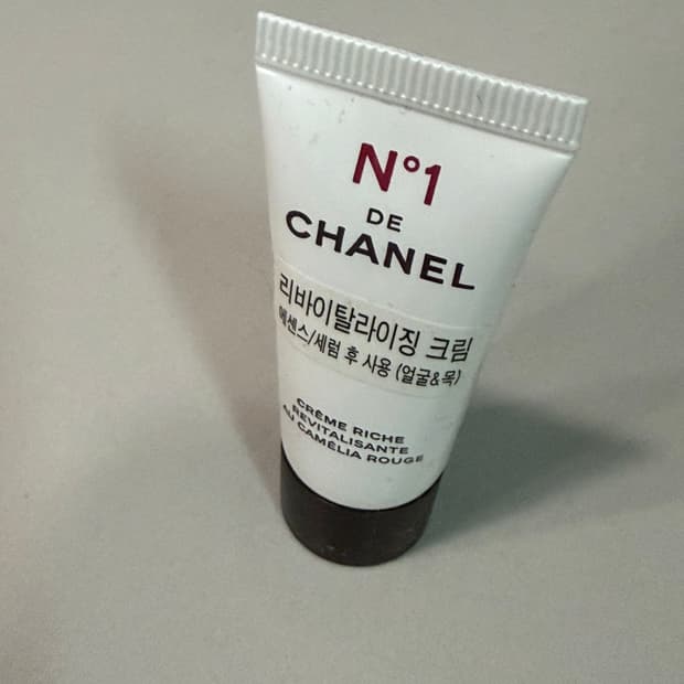 샤넬 레드까멜리아 크림 5ml